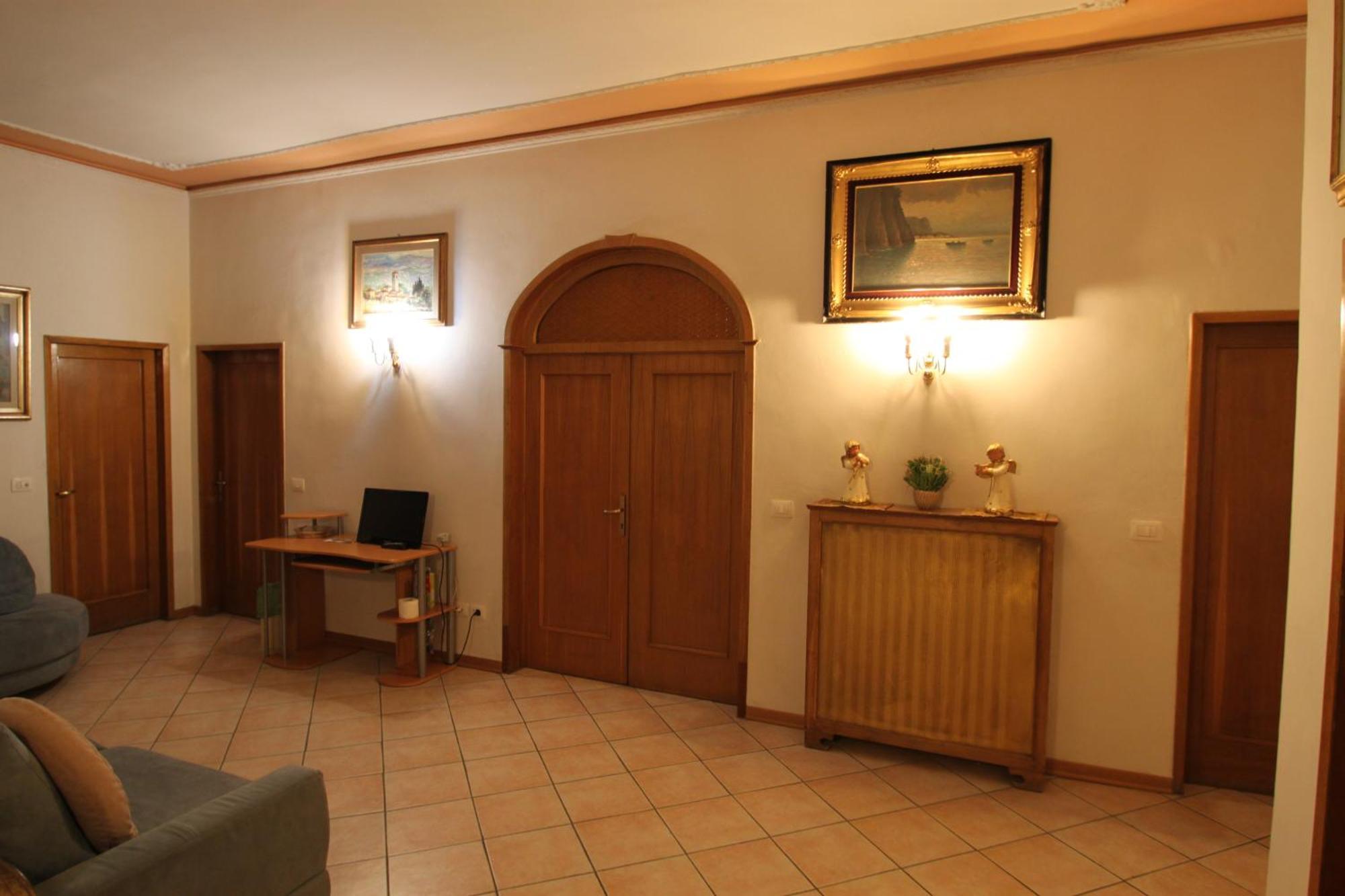 Eurotravel Bed And Car Otel Lastra a Signa Dış mekan fotoğraf